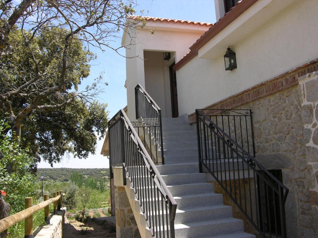 Albus Albi Guest House Colmenar del Arroyo Exterior foto